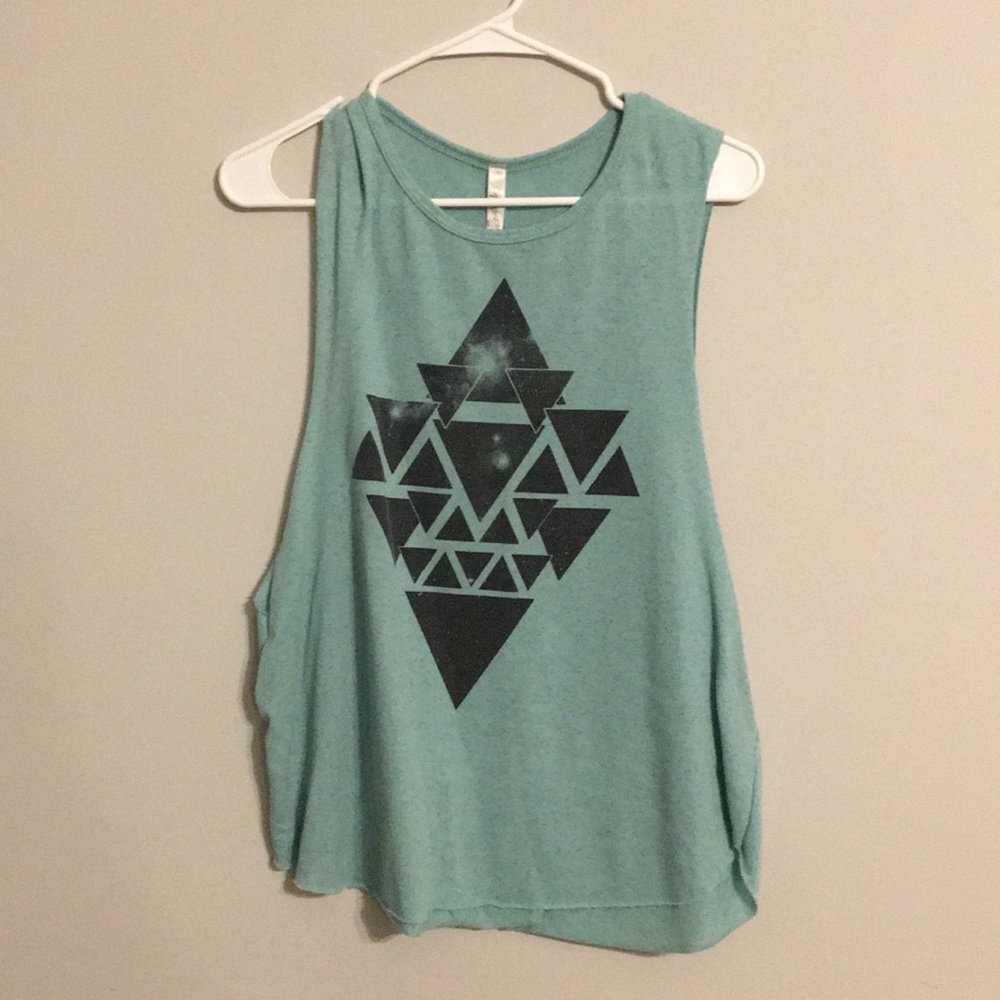 Geometric muscle tank